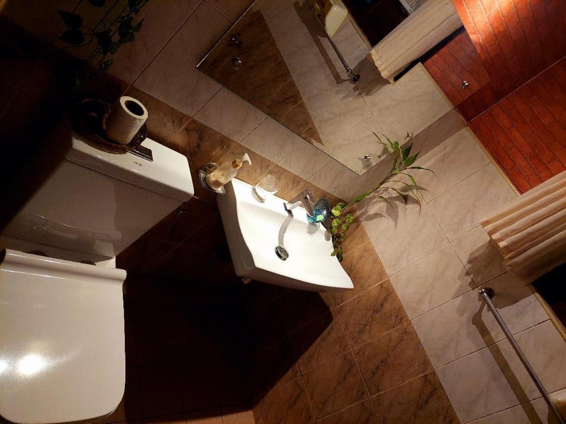 Golden Villa Kandy - "Free Pickup From Kandy " Ngoại thất bức ảnh