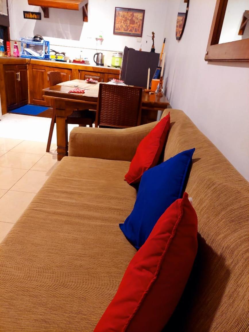 Golden Villa Kandy - "Free Pickup From Kandy " Ngoại thất bức ảnh
